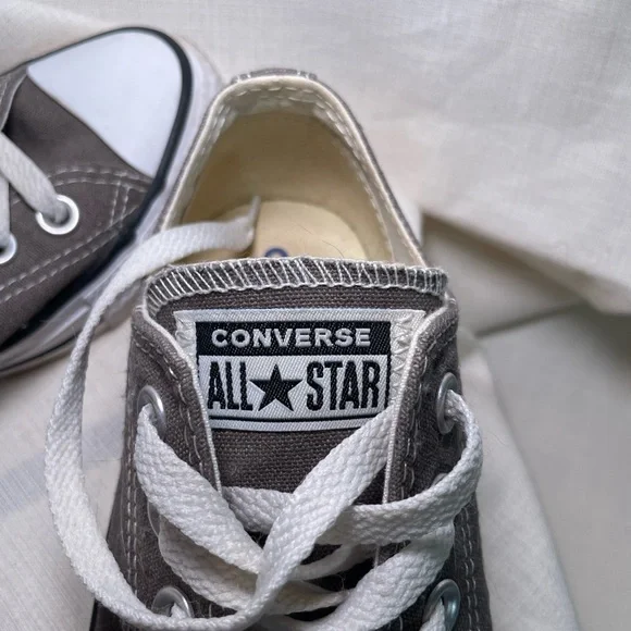 Converse All Star Low Gray Chuck Taylor Unisex Sneakers. Woman 7 Men’s 5 - Picture 6 of 10